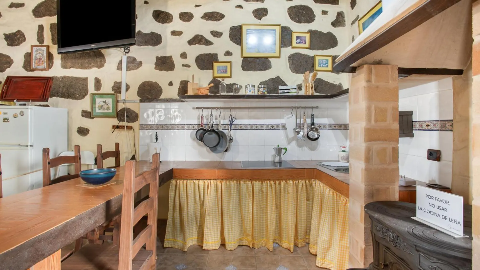 Casa De Campo Ancana Vega de San Mateo Holiday home